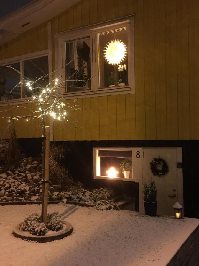 Bo Centralt I Vaernamo Екстериор снимка